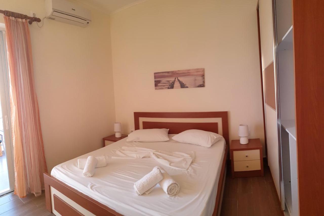 Golden Hotel